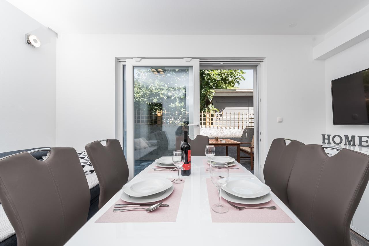 Apartments Janice Pakoštane Dış mekan fotoğraf