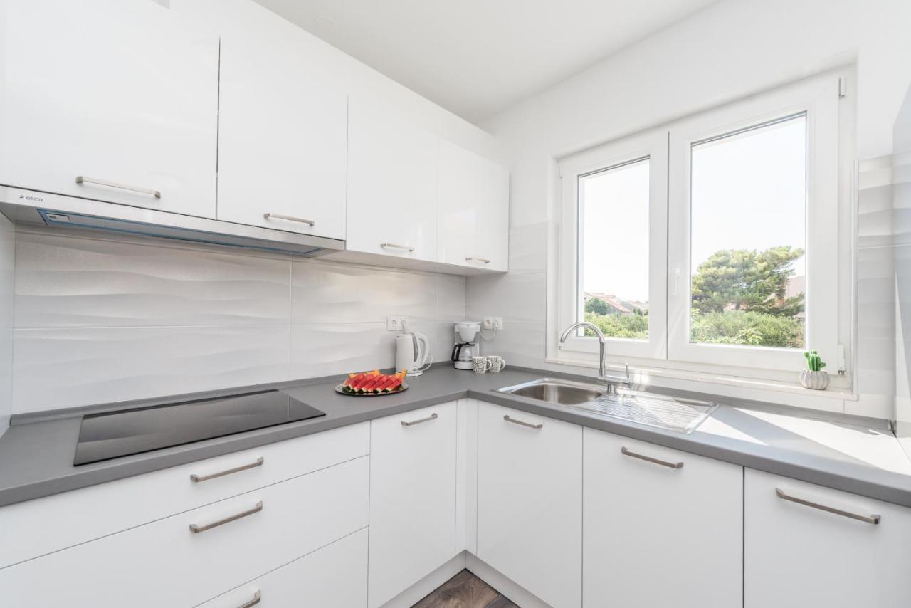 Apartments Janice Pakoštane Dış mekan fotoğraf