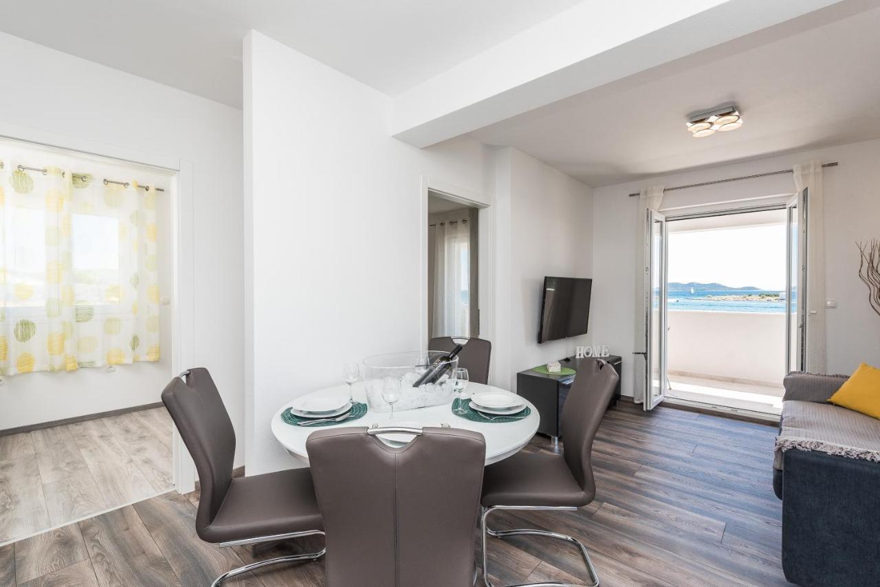 Apartments Janice Pakoštane Dış mekan fotoğraf