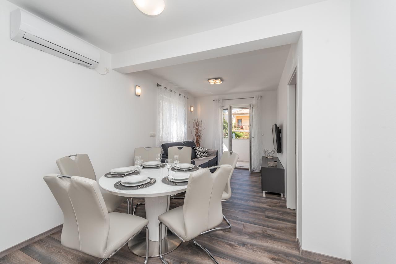 Apartments Janice Pakoštane Dış mekan fotoğraf