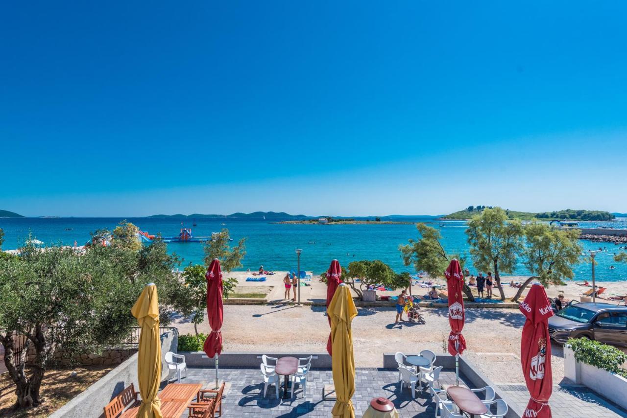 Apartments Janice Pakoštane Dış mekan fotoğraf